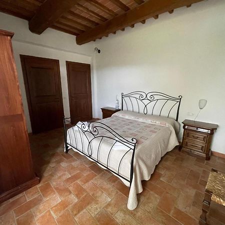 Agriturismo Piandimaggio П'єнца Екстер'єр фото