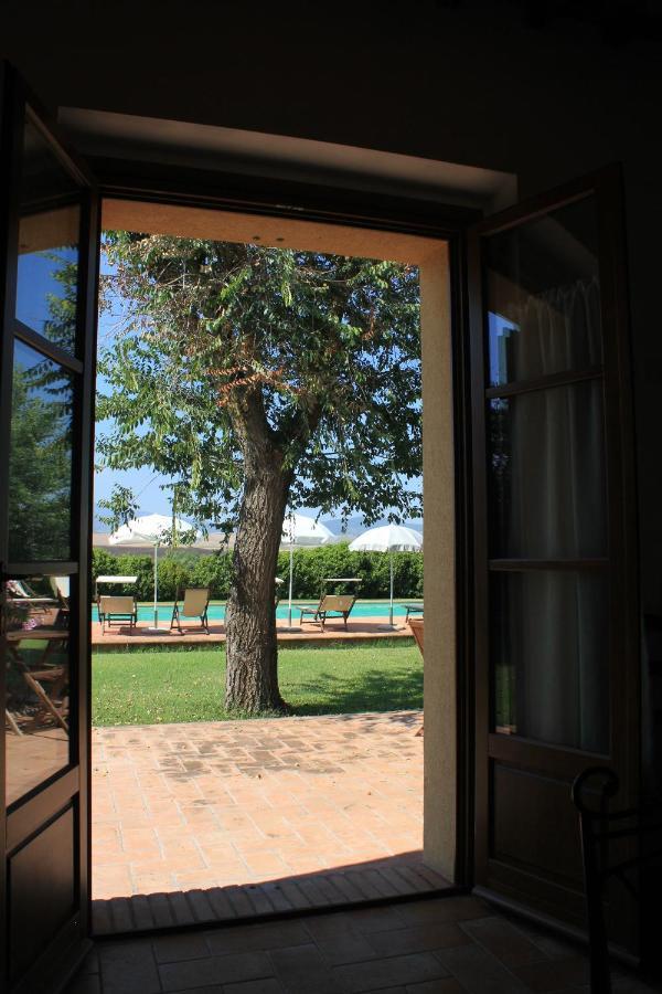 Agriturismo Piandimaggio П'єнца Екстер'єр фото
